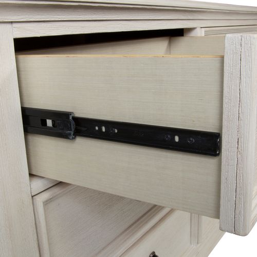 Bayle Dresser