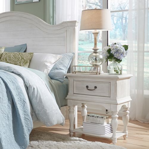 Bayle Leg Nightstand