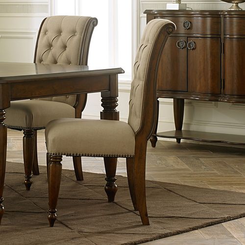 Sally Table