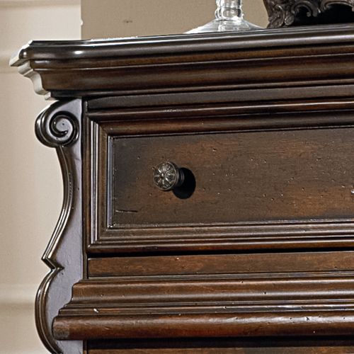 Harbo Chest