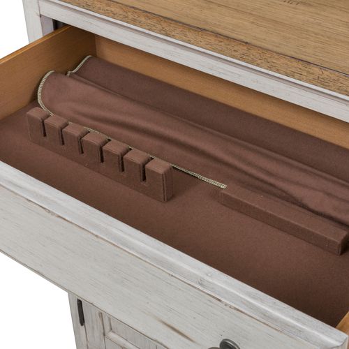 Reima Hutch & Buffet
