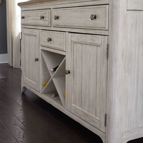 Reima Hutch & Buffet