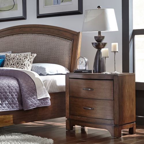 Evlon Nightstand