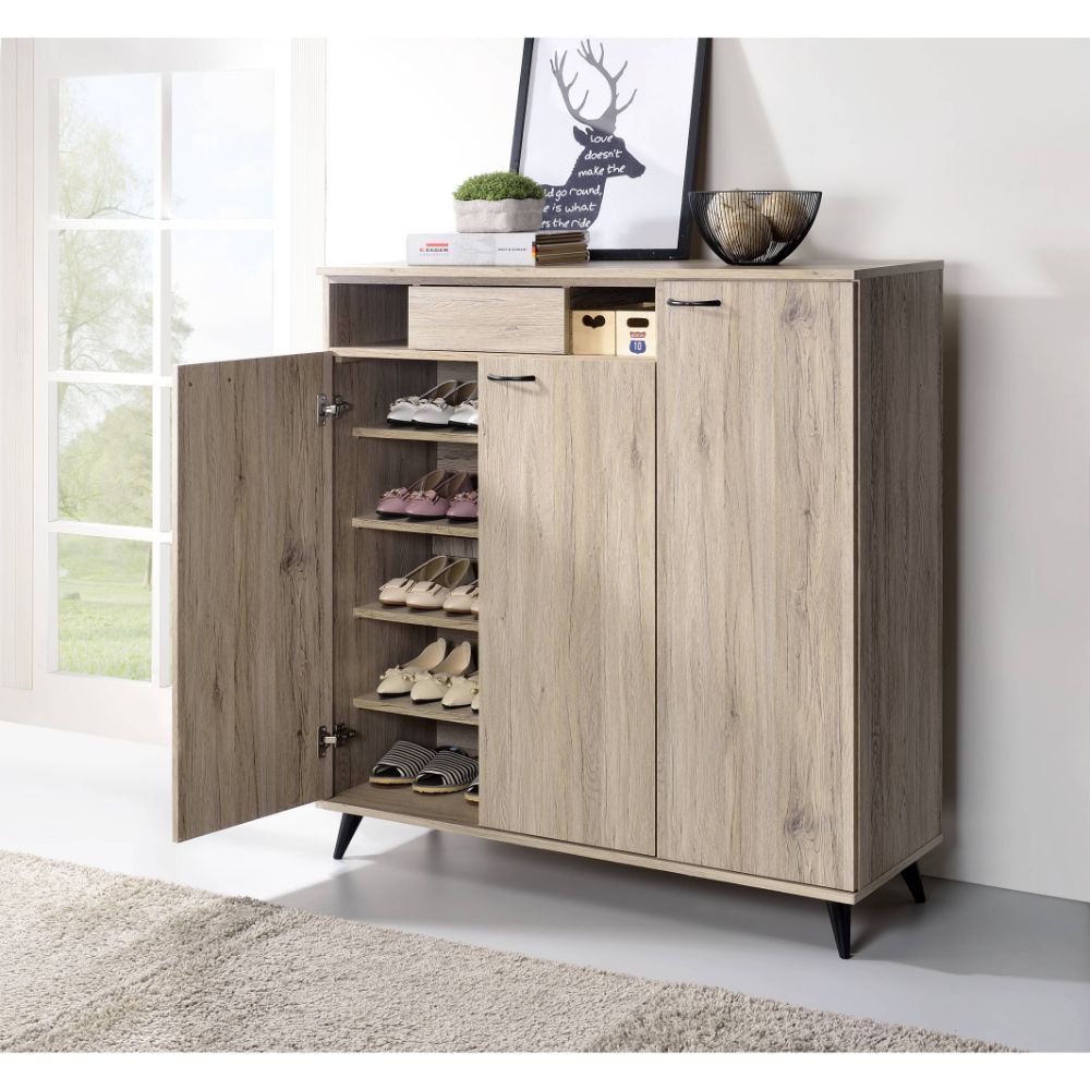 Deba Cabinet