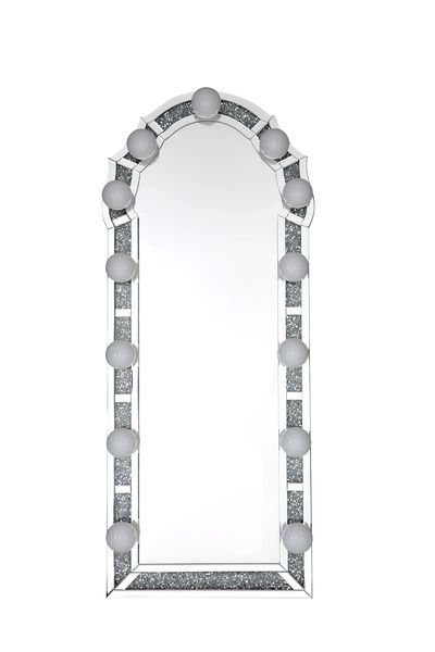 Nora || Mirror