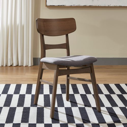 Savy Panel Chair