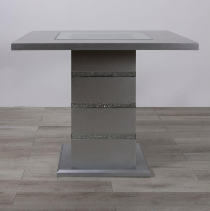 Vidallia Table